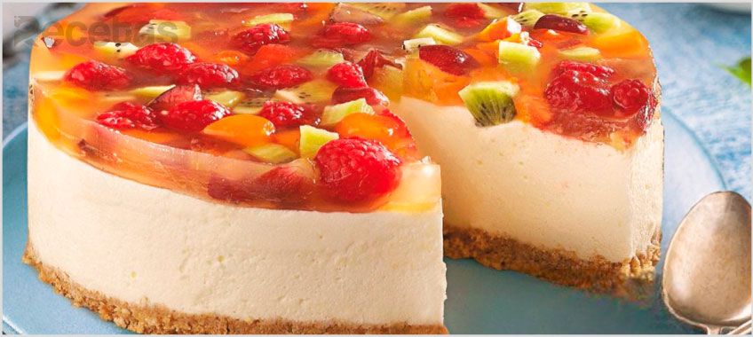 Tarta Mousse de Queso con Frutas y Mermelada